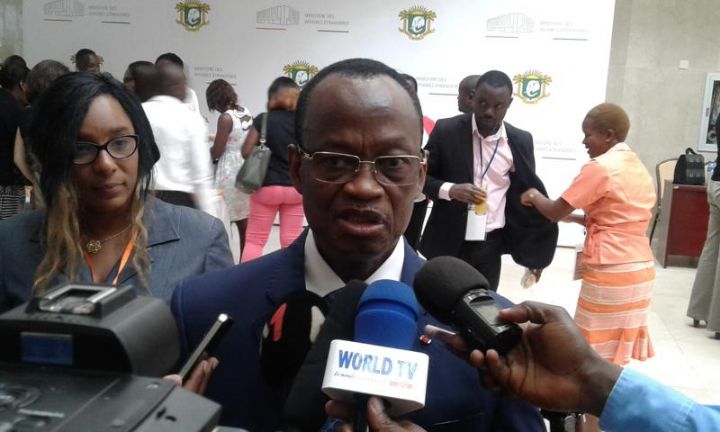 Plus de 23 000 Ivoiriens encore en exil «hésitent» à rentrer au pays (officiel)